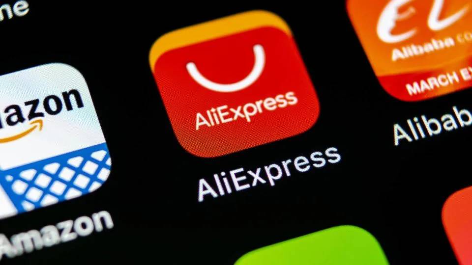 Ícones dos marketplaces Amazon, AliExpress e Alibaba.